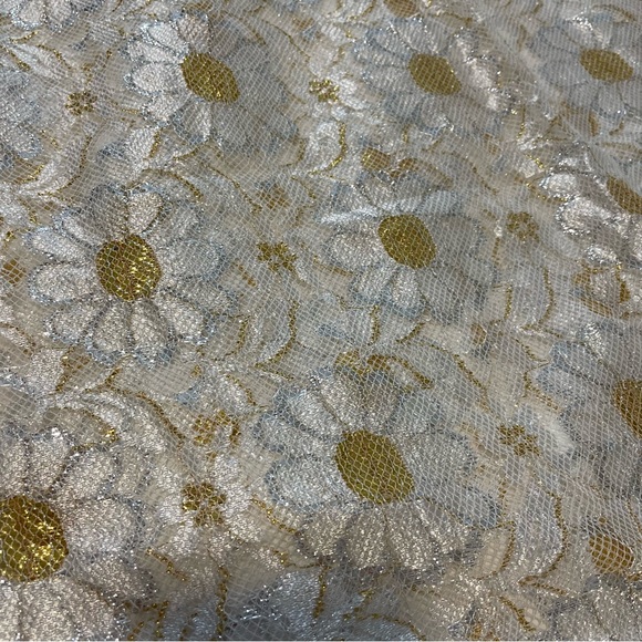 Vintage lace metallic daisy shift dress - Picture 3 of 5